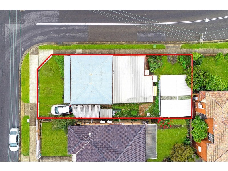 4 Waratah Street, Croydon Park NSW 2133