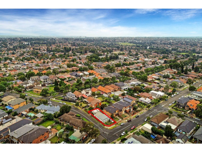 4 Waratah Street, Croydon Park NSW 2133