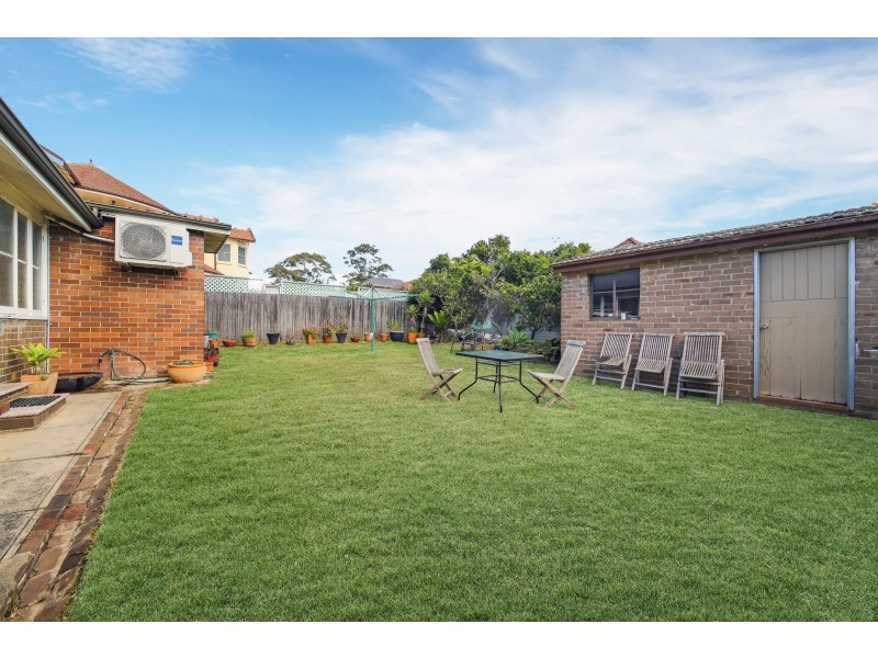 27 Sunbeam Avenue, Burwood NSW 2134