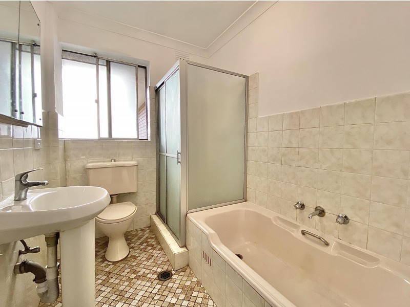 18/10-12 Park Avenue, Burwood NSW 2134