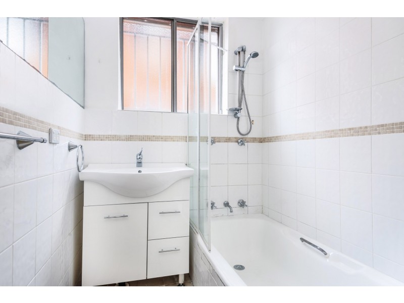 1/48 Colin Street, Lakemba NSW 2195