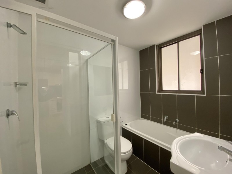 4/15 Burwood Road, Burwood NSW 2134