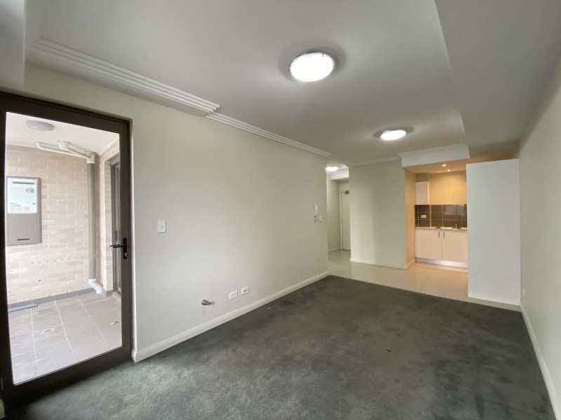4/15 Burwood Road, Burwood NSW 2134