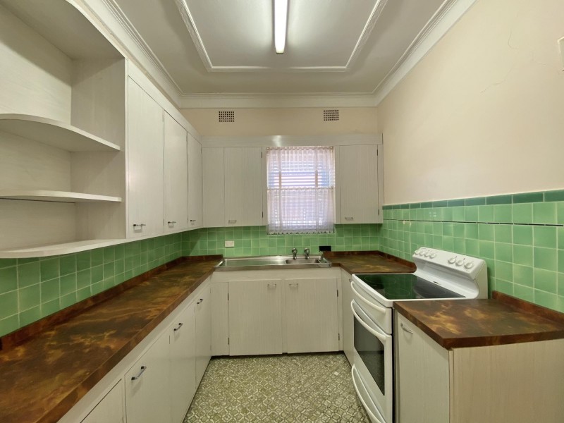 11 Ilfracombe Avenue, Burwood NSW 2134