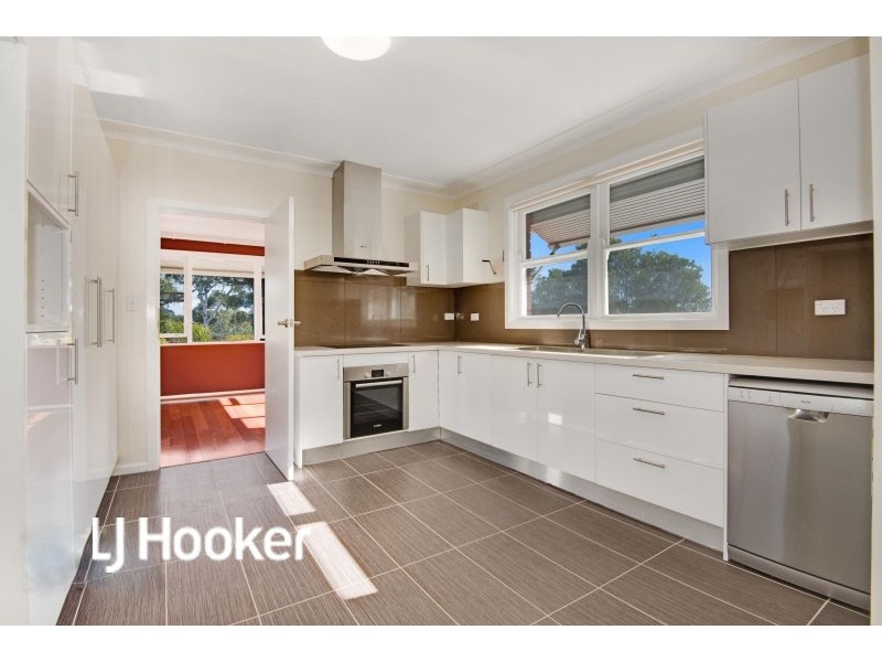 18 Whitling Avenue, Castle Hill NSW 2154