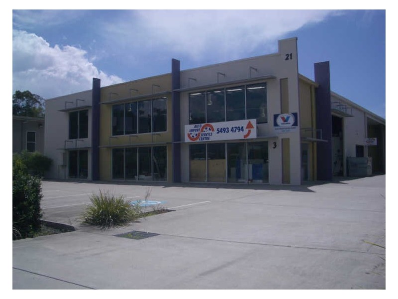 Shed 321 Premier Circuit, Warana QLD 4575