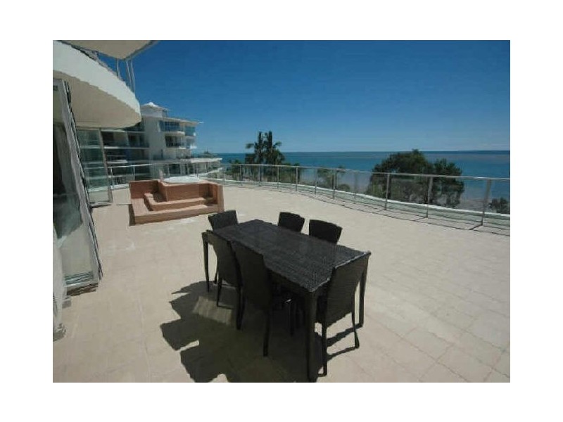 COMM SALE/301 Peppers Pier Resort, 569 Esplanade, Urangan QLD 4655