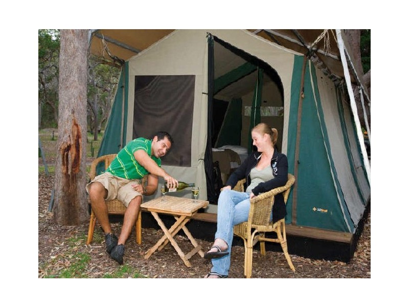 COMM SALE/1 Cathedral Beach Caravan Park, Fraser Island QLD 4581