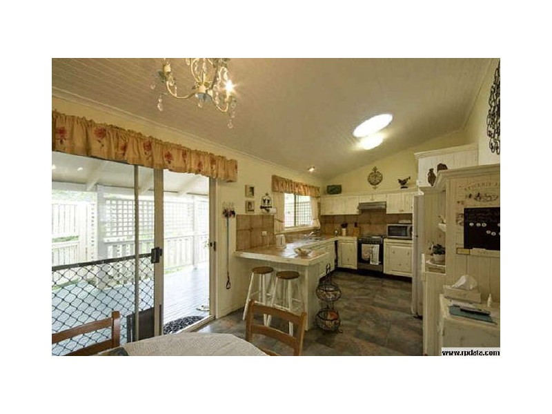 Mapleton QLD 4560