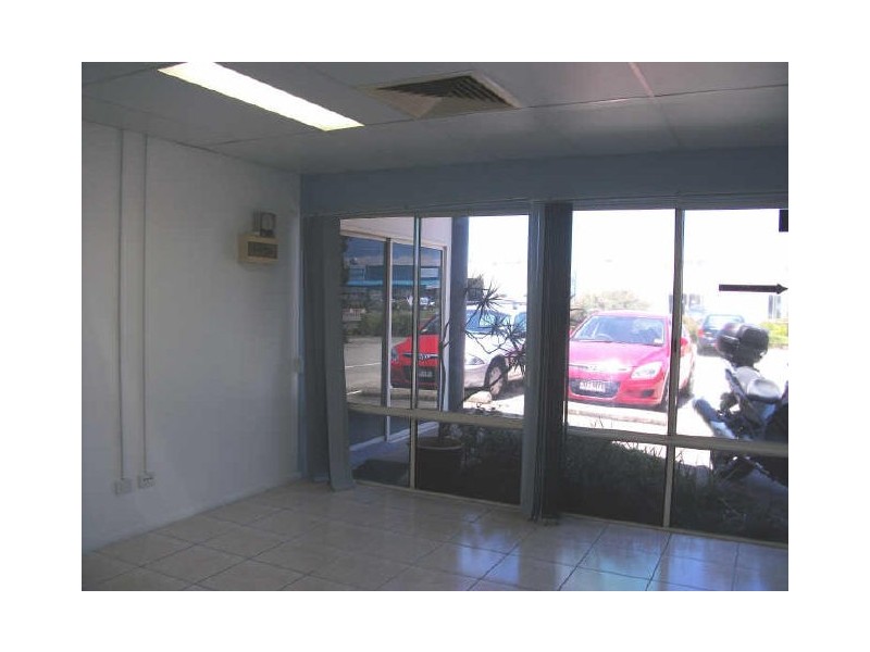 Unit 3/12 Technology Drive, Warana QLD 4575