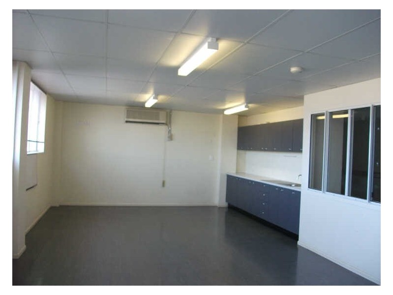 9 Tandem Avenue, Warana QLD 4575