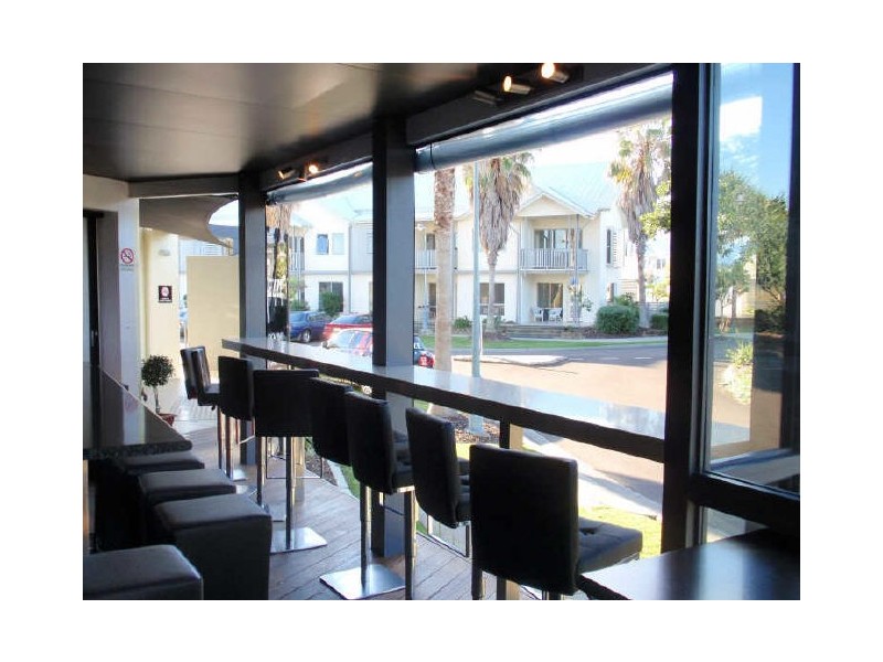Mezze Bar/25 Seaside Blvd, Marcoola QLD 4564