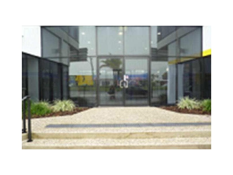 9 Nicklin Way, Minyama QLD 4575