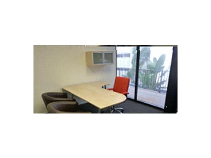 9 Nicklin Way, Minyama QLD 4575