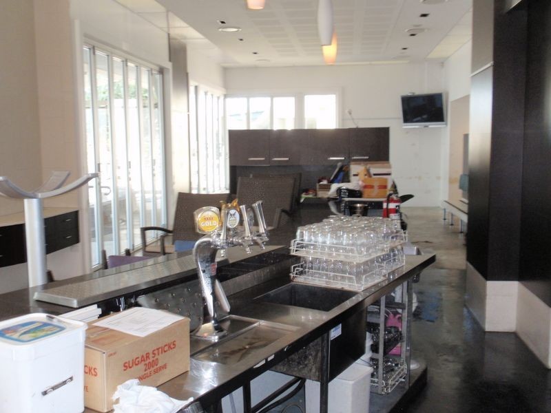 Double Bay Restaurant/5 Grand Parade, Kawana Waters QLD 4575