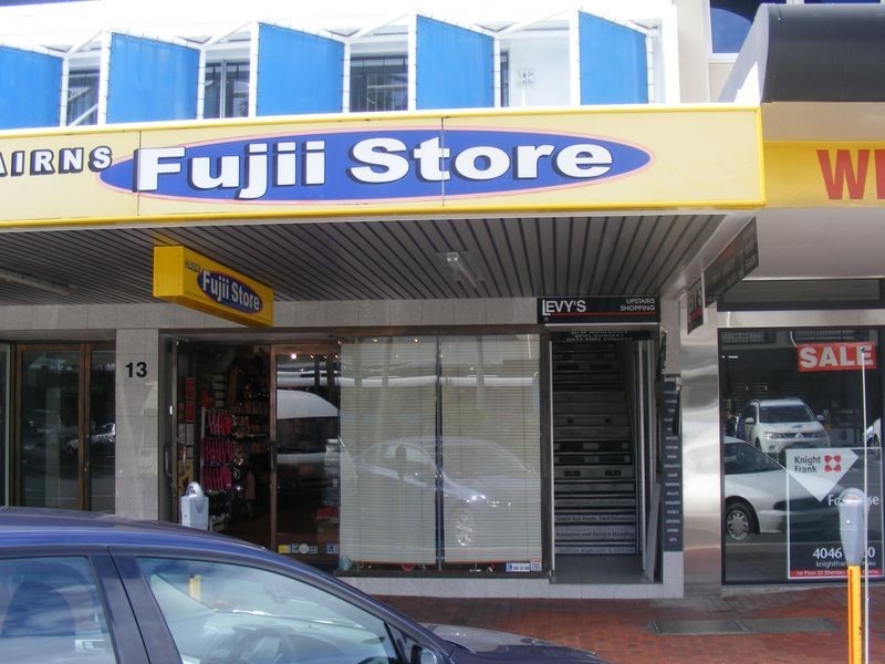 13 Spence Street, Cairns QLD 4870