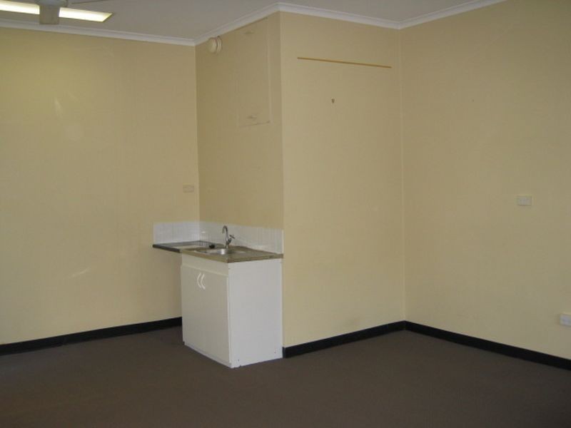 67 Lake Street, Cairns QLD 4870