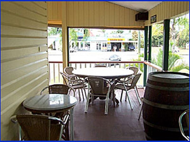 217 – 221 Victoria Street, Cardwell QLD 4849
