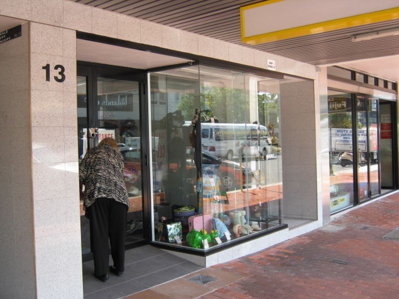 13 Spence Street, Cairns QLD 4870