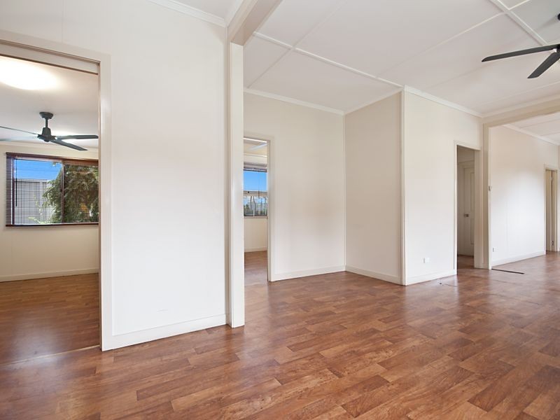 15 Johnston Street, Stratford QLD 4870