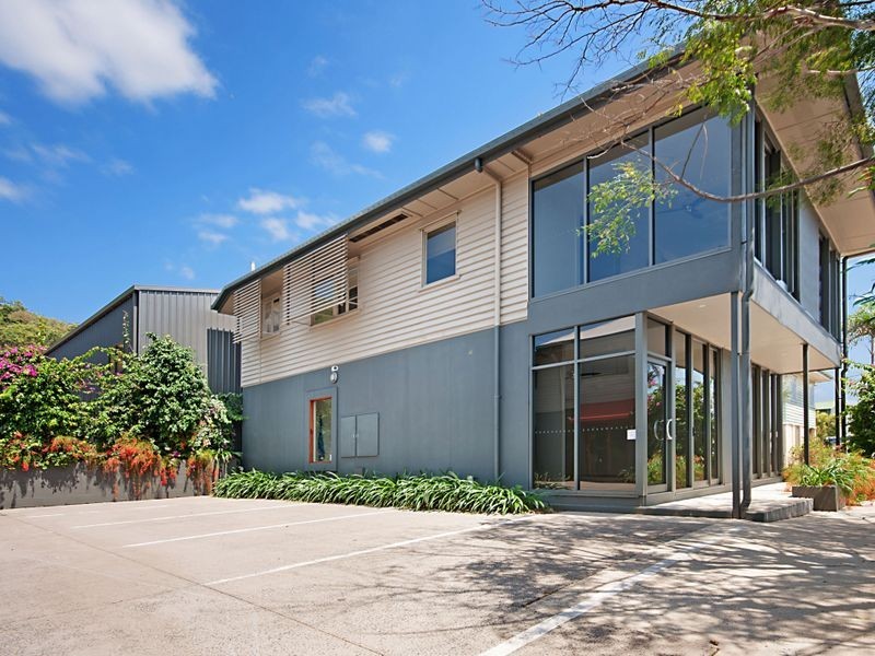 17 Johnston Street, Cairns QLD 4870