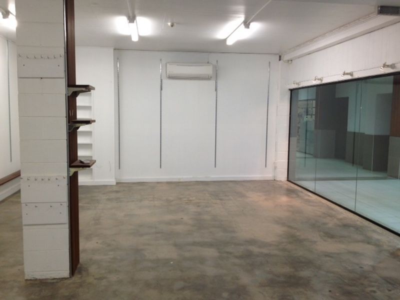 8/55 Lake Street, Cairns QLD 4870