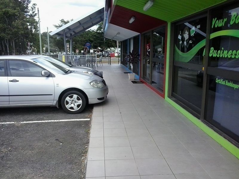 1 Windarra Street, Woree QLD 4868