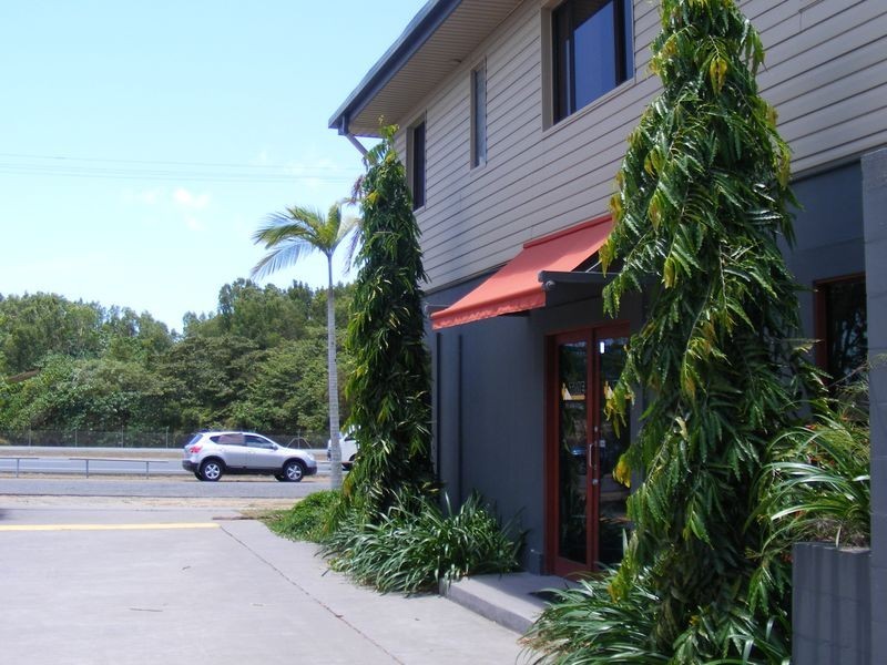 15 – 17 Johnston Street, Stratford QLD 4870