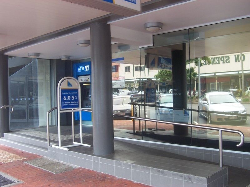 17 Spence Street, Cairns QLD 4870