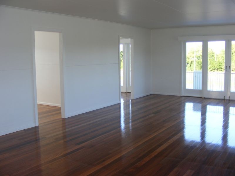 111 Bruce Highway, Edmonton QLD 4869