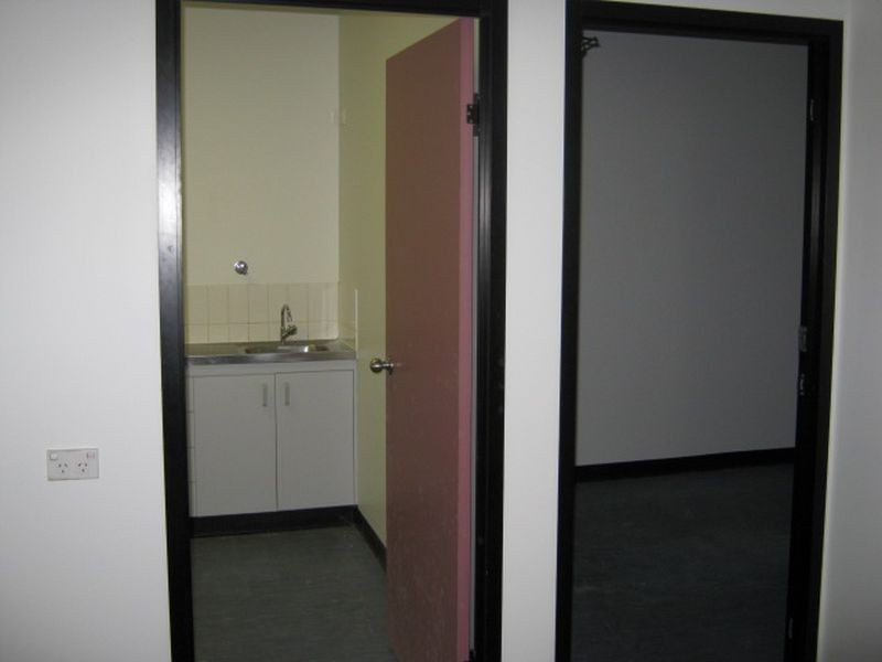 Suite F12/12 – 14 Lake Street, Cairns QLD 4870