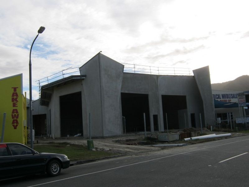 7 Hargreaves Street, Bentley Park QLD 4869