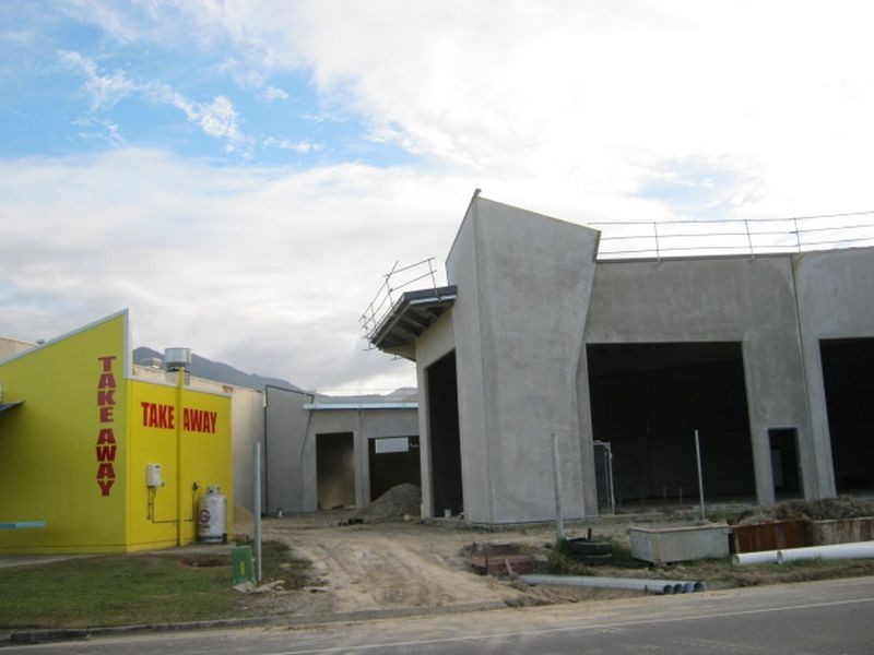 7 Hargreaves Street, Bentley Park QLD 4869