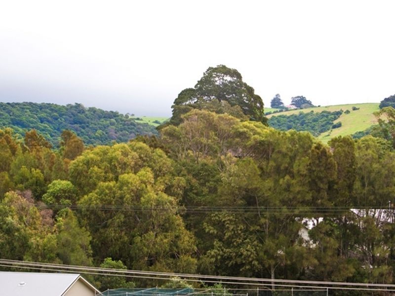 10 Girrawheen Avenue, Kiama NSW 2533