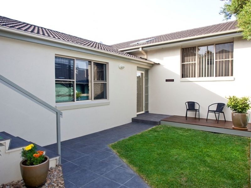 12 Kaleula Crescent, Kiama NSW 2533