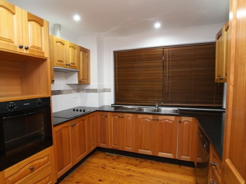 10 Hoskings Crescent, Kiama Downs NSW 2533