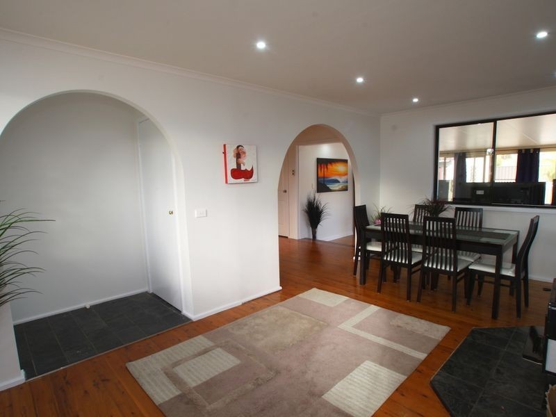 10 Hoskings Crescent, Kiama Downs NSW 2533