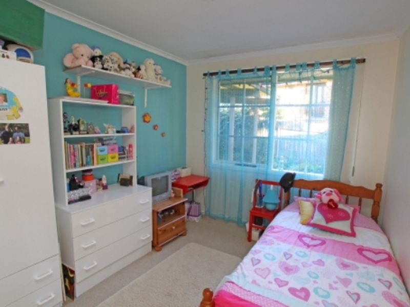 16 Hughes Crescent, Kiama Downs NSW 2533