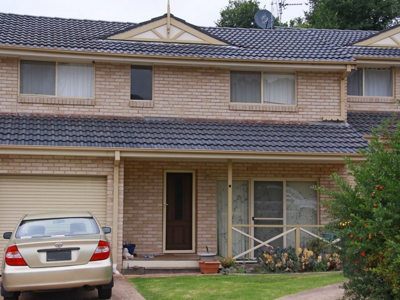 2/4 Glenbrook Drive, Kiama NSW 2533