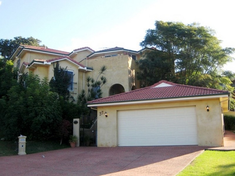 33 Ironbark Crescent, Kiama Downs NSW 2533