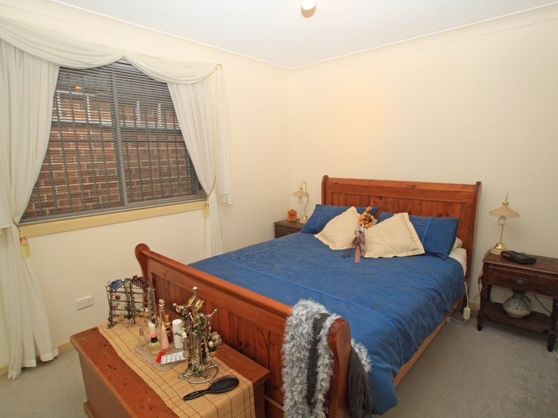 17 Michael Crescent, Kiama Downs NSW 2533