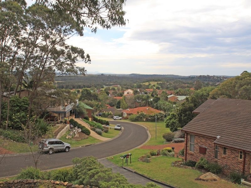 17 Michael Crescent, Kiama Downs NSW 2533