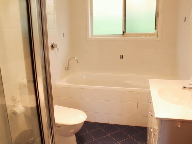 25 Noble Road, Albion Park NSW 2527