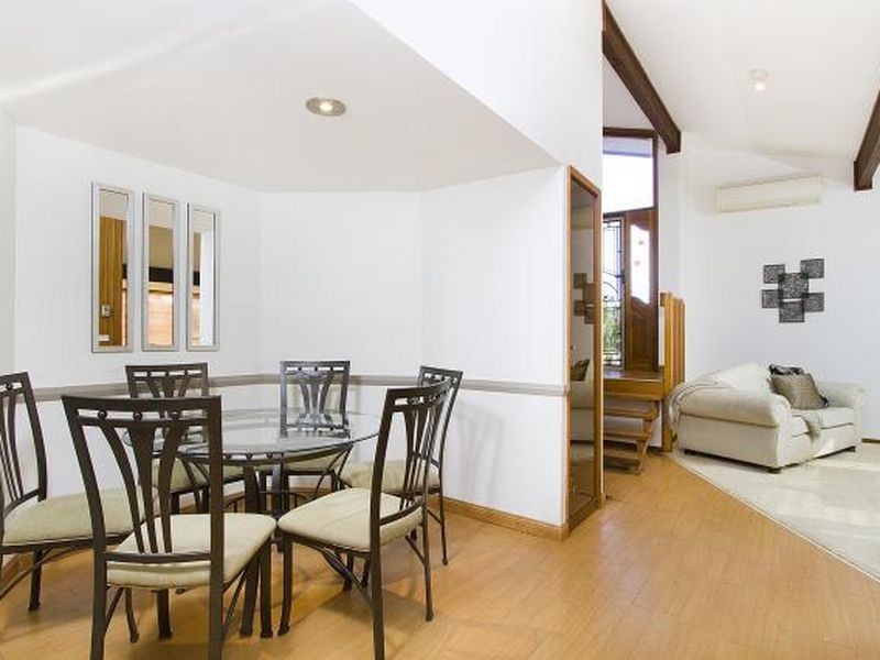 11 Thrower Avenue, Mount Warrigal NSW 2528