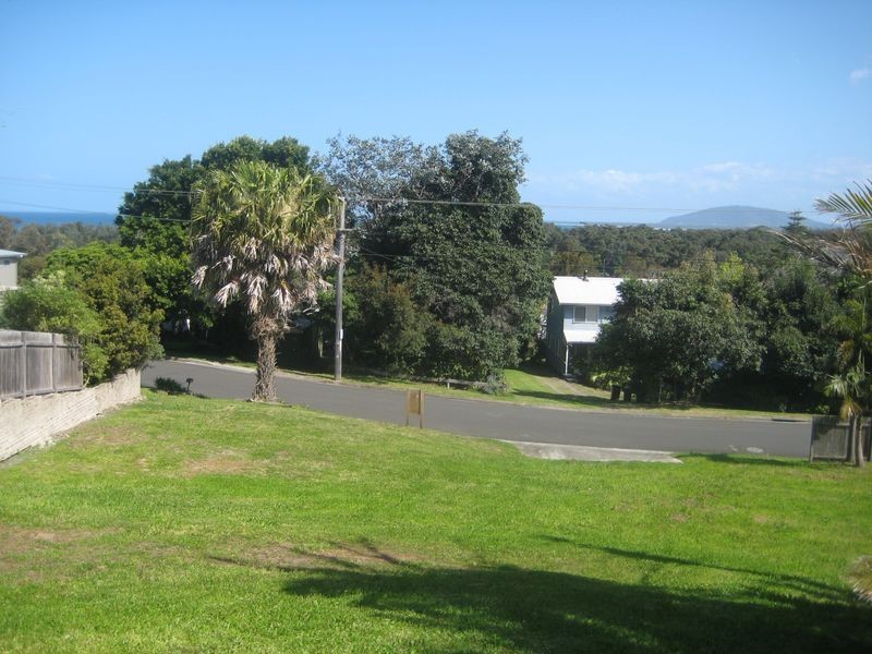 1 Riverleigh Ave, Gerroa NSW 2534