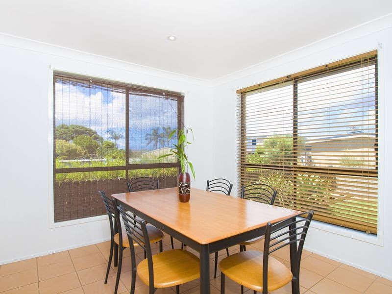 108 Riverside Drive, Kiama Downs NSW 2533