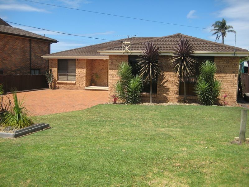 108 Riverside Drive, Kiama Downs NSW 2533