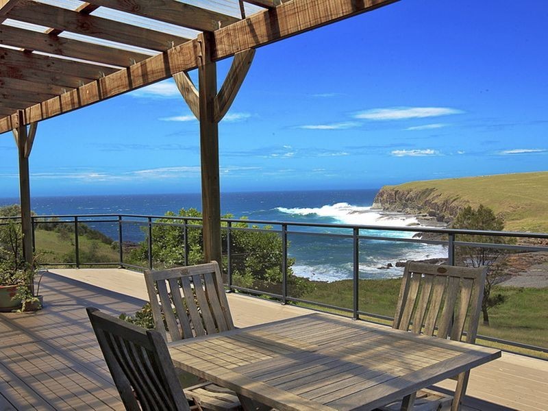 8 Elanora Road, Bombo NSW 2533