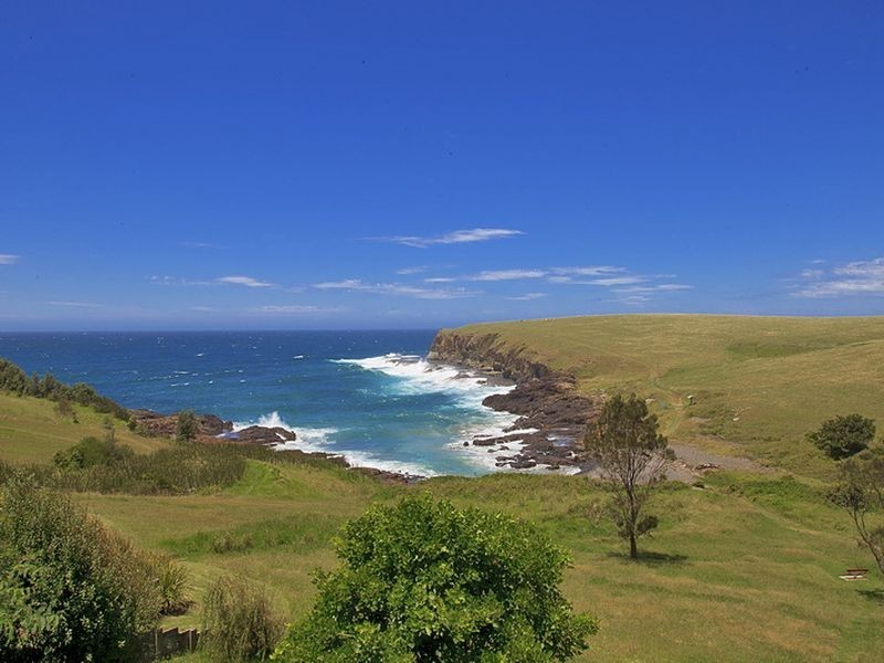 8 Elanora Road, Bombo NSW 2533