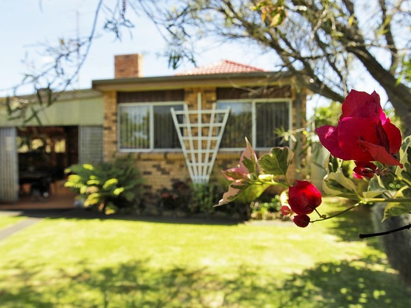 25 Sturdee Street, Towradgi NSW 2518